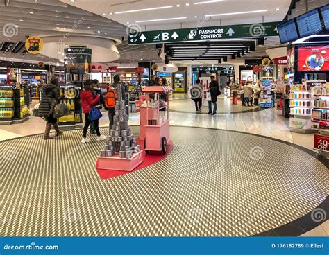 milan airport shopping